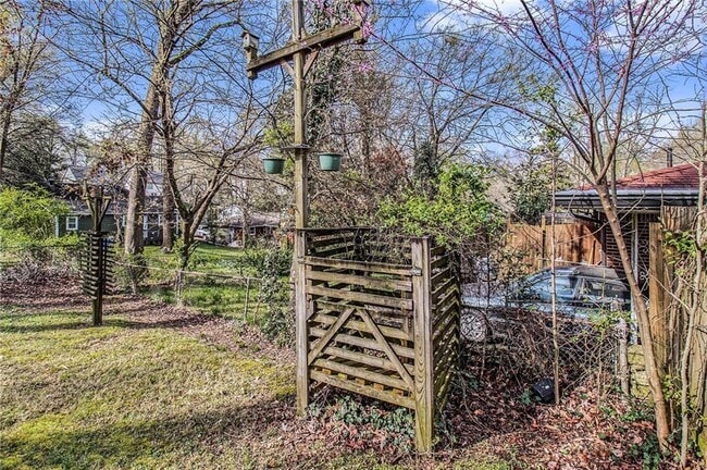 Building Photo - 436 Grady Pl