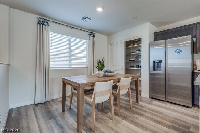 Building Photo - 6810 Truffle Gray St