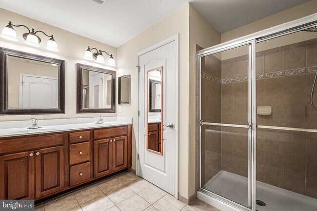 Building Photo - 2603 Rockledge Ct