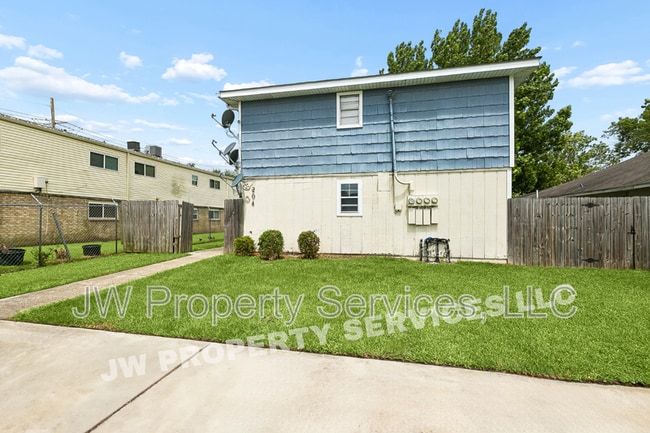Building Photo - 204 Wilker Neal Ave