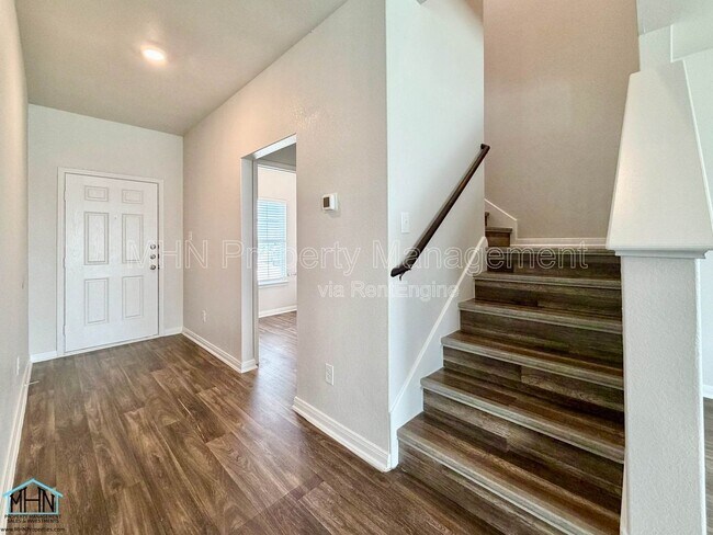 Building Photo - 10950 Chippewa Trce