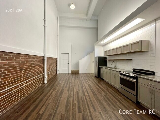 Primary Photo - 1810 Madison Ave