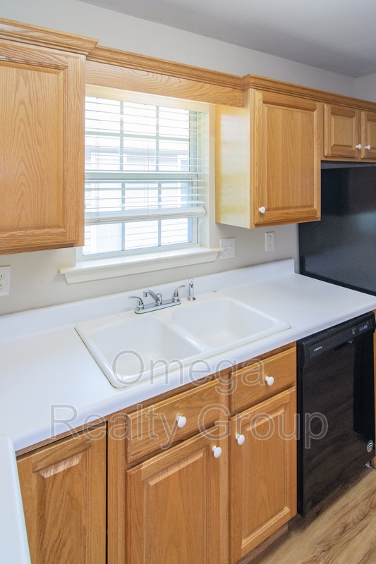 Building Photo - 4608 Fairfax Ct