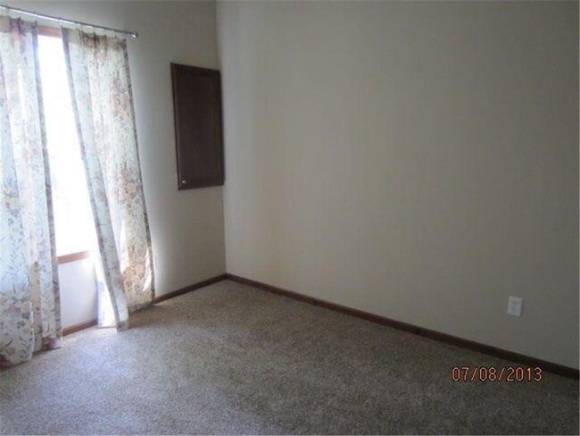 Building Photo - 5073 Dunkirk Pl N