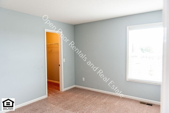 Building Photo - 6031 Melan Cove