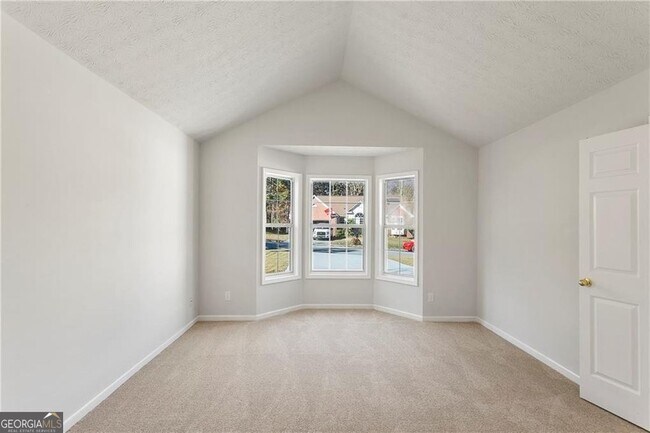 Building Photo - 2049 Manor Oak Ln