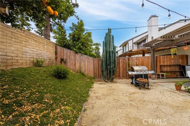 Building Photo - 242 Preakness Dr