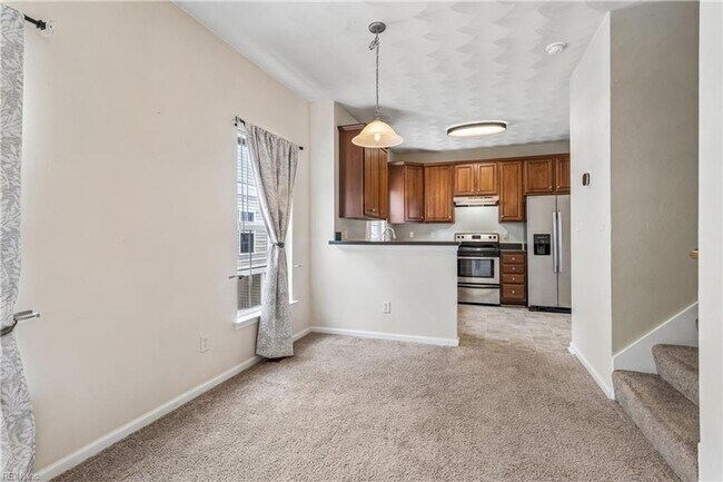 Building Photo - 146 S Kentucky Ave