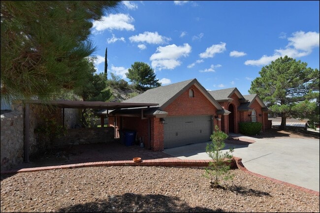 Building Photo - Coming Soon!