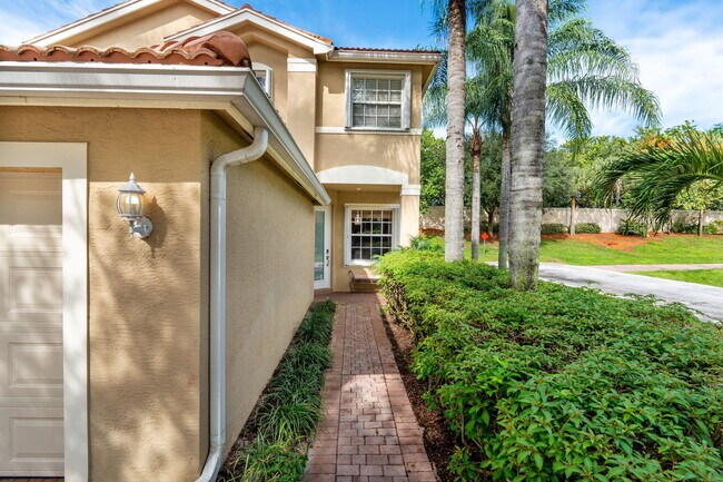 Building Photo - 10779 Paperbark Pl