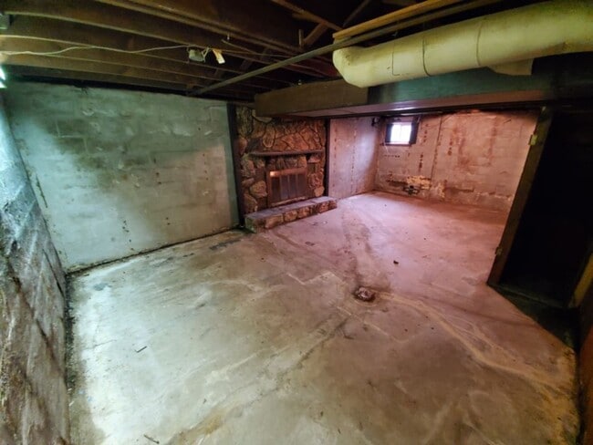 Building Photo - COMING SOON! This is a Lease-to-Own – Not ...