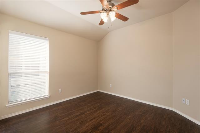 Building Photo - 1024 Lake Hollow Dr