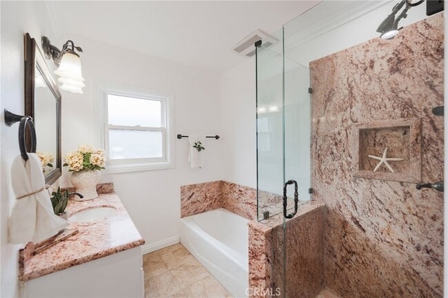 Building Photo - 3203 Faust Ave