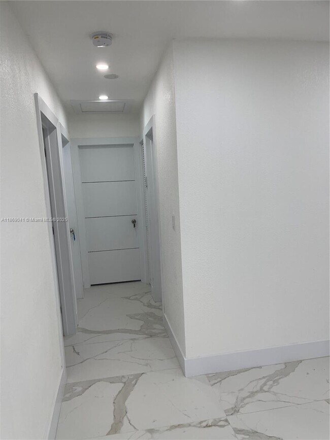 Building Photo - 14940 SW 297th St