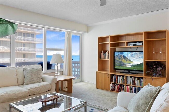Building Photo - 4010 Galt Ocean Dr