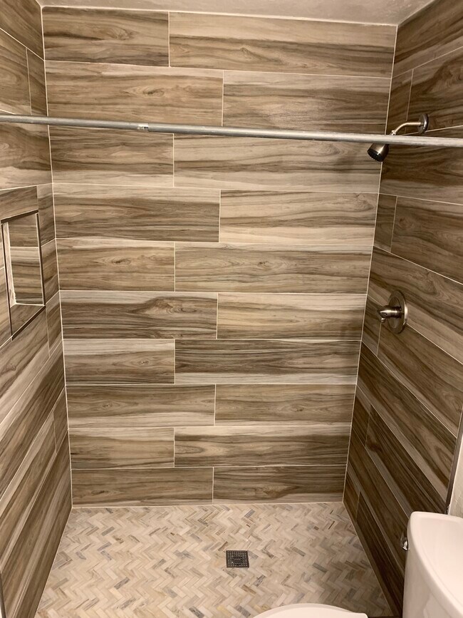 Bath - 6815 E 2nd St