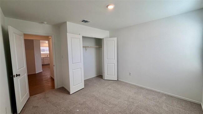 Building Photo - 205 Corniche Cir