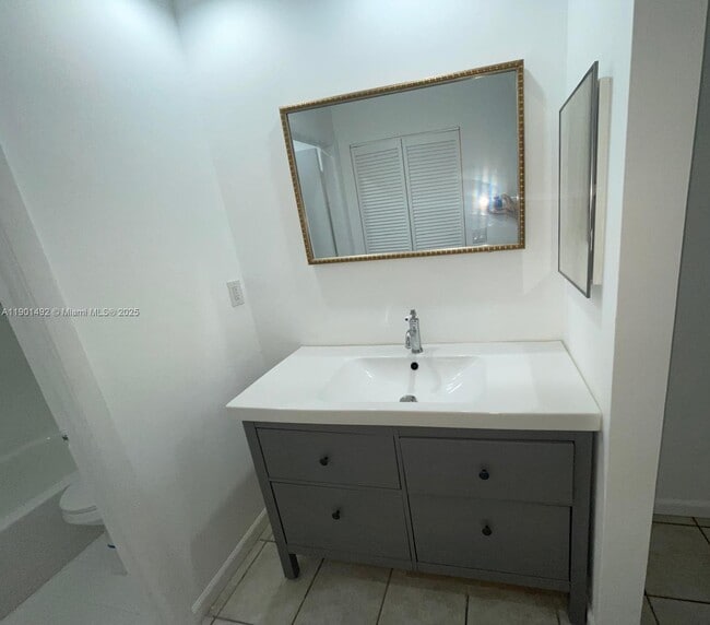 Building Photo - 13796 SW 149th Cir Ln