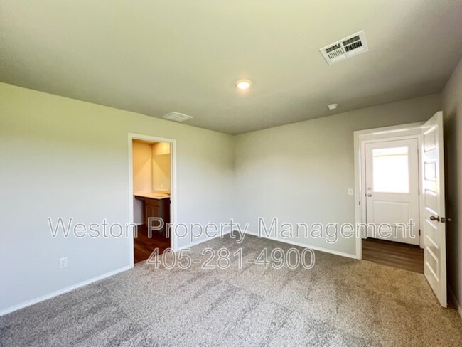 Building Photo - 1218 Guthrie Farms Blvd