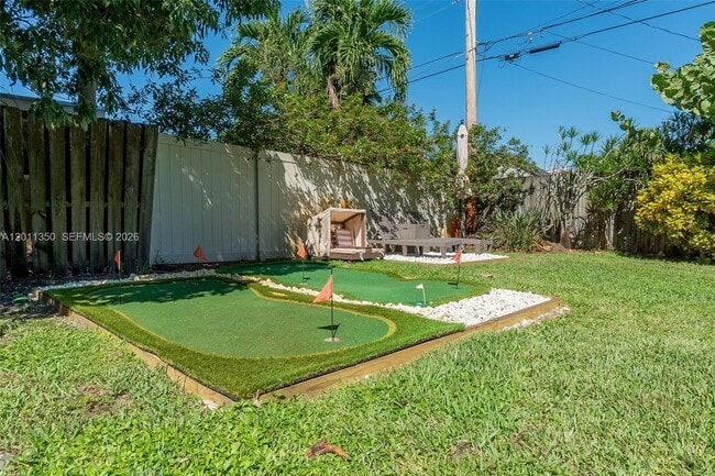 Building Photo - 712 Tradewind Dr
