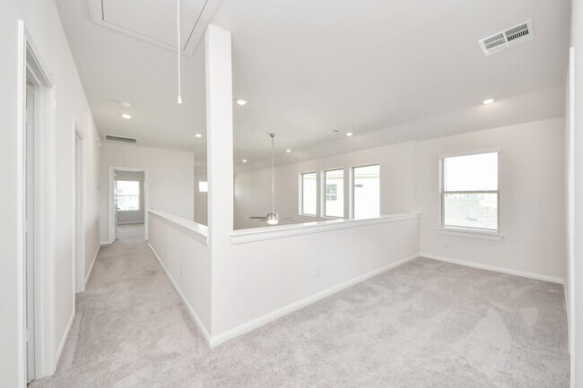 Building Photo - 8006 Cypress Poplar Ct