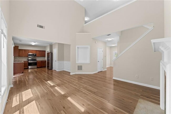 Building Photo - 2626 Fresian Ct NE