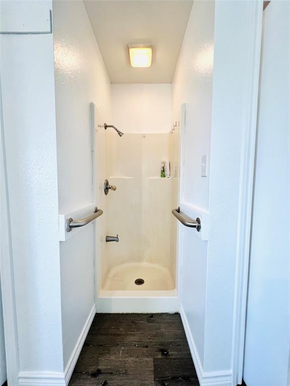 Building Photo - 210 2nd St