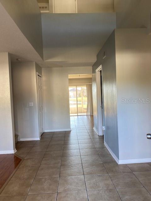 Building Photo - 10524 Laxton St