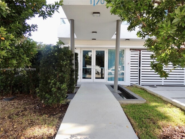 Building Photo - 1170 101st St