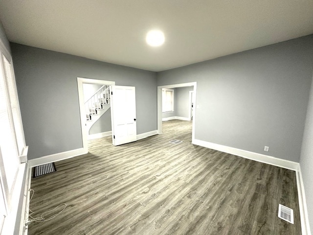 Building Photo - 225 E 138th St