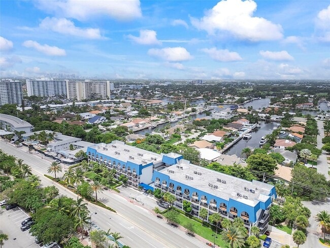 Building Photo - 3909 N Ocean Blvd