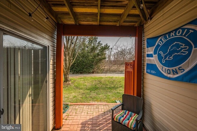 Building Photo - 5076 Grimm Dr