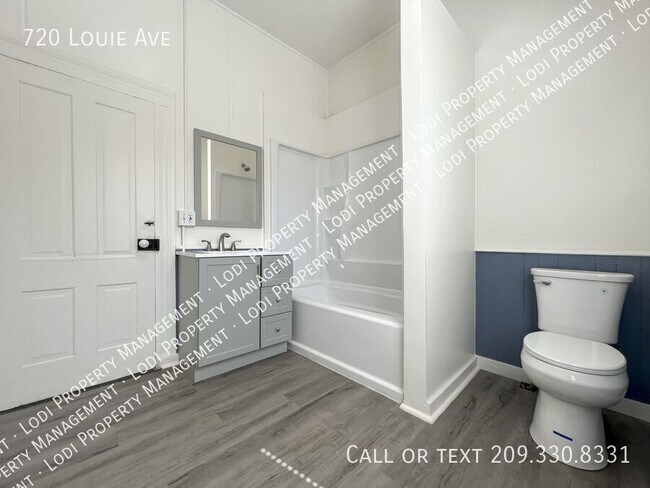 Building Photo - 720 Louie Ave