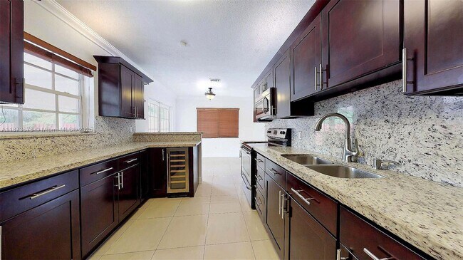 Building Photo - 15340 SW 306th St