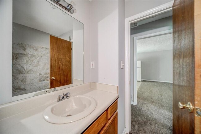 Building Photo - 4355 E Paulding Dr