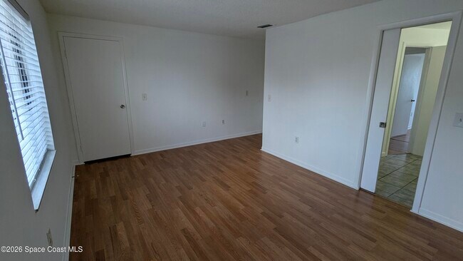 Building Photo - 174 San Juan Cir