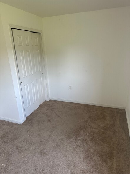 Building Photo - 91 Fuzzy Tail Dr