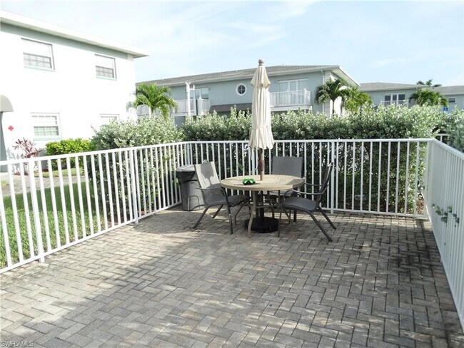 Building Photo - 3328 N Key Dr