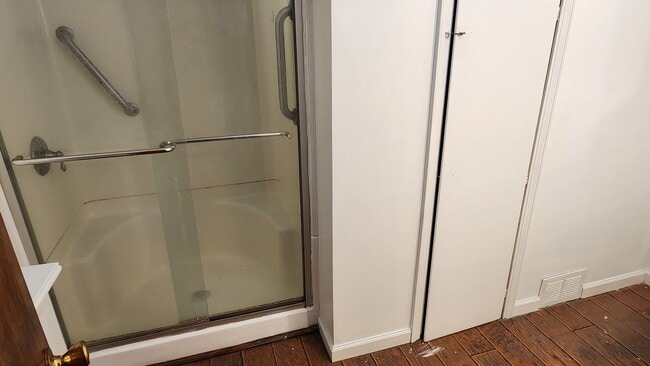 Building Photo - More Space Than Most Rentals — Three Bedroom Single-Family Home in Olean NY!