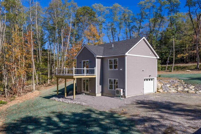 Building Photo - 3112 Parade Rd