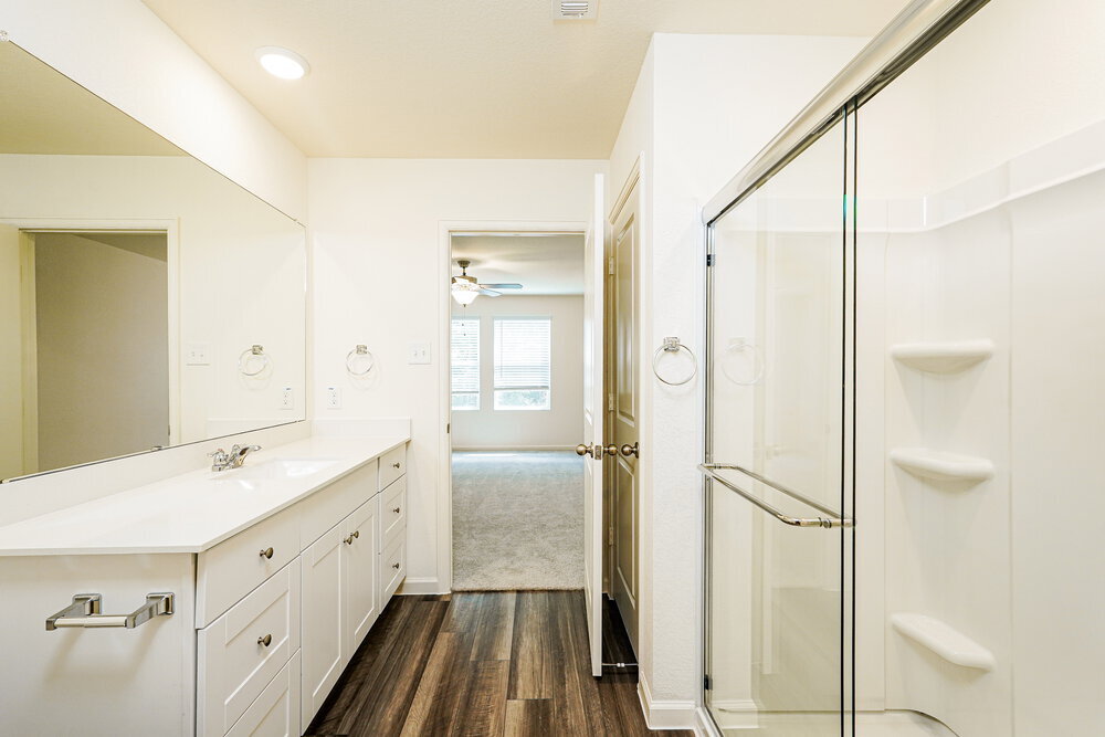 Building Photo - 15295 Abella Dr