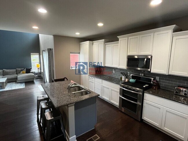 Building Photo - 2907 Photon Ct