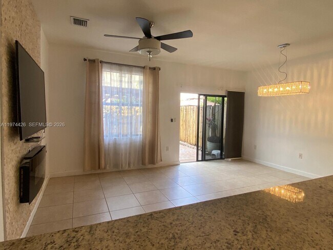 Building Photo - 11543 SW 248th Ln