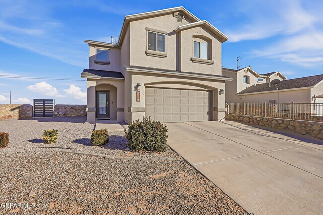 Building Photo - 3328 David Palacio Dr