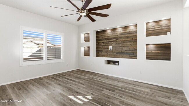 Building Photo - 33915 S Colony Dr