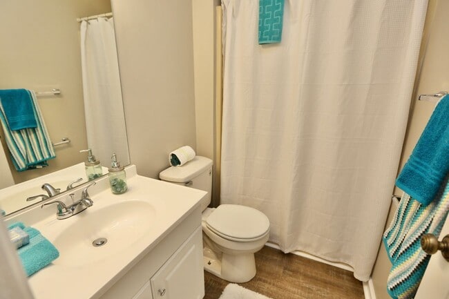 Building Photo - Updated End-Unit Brick Townhome Ready NOW!...