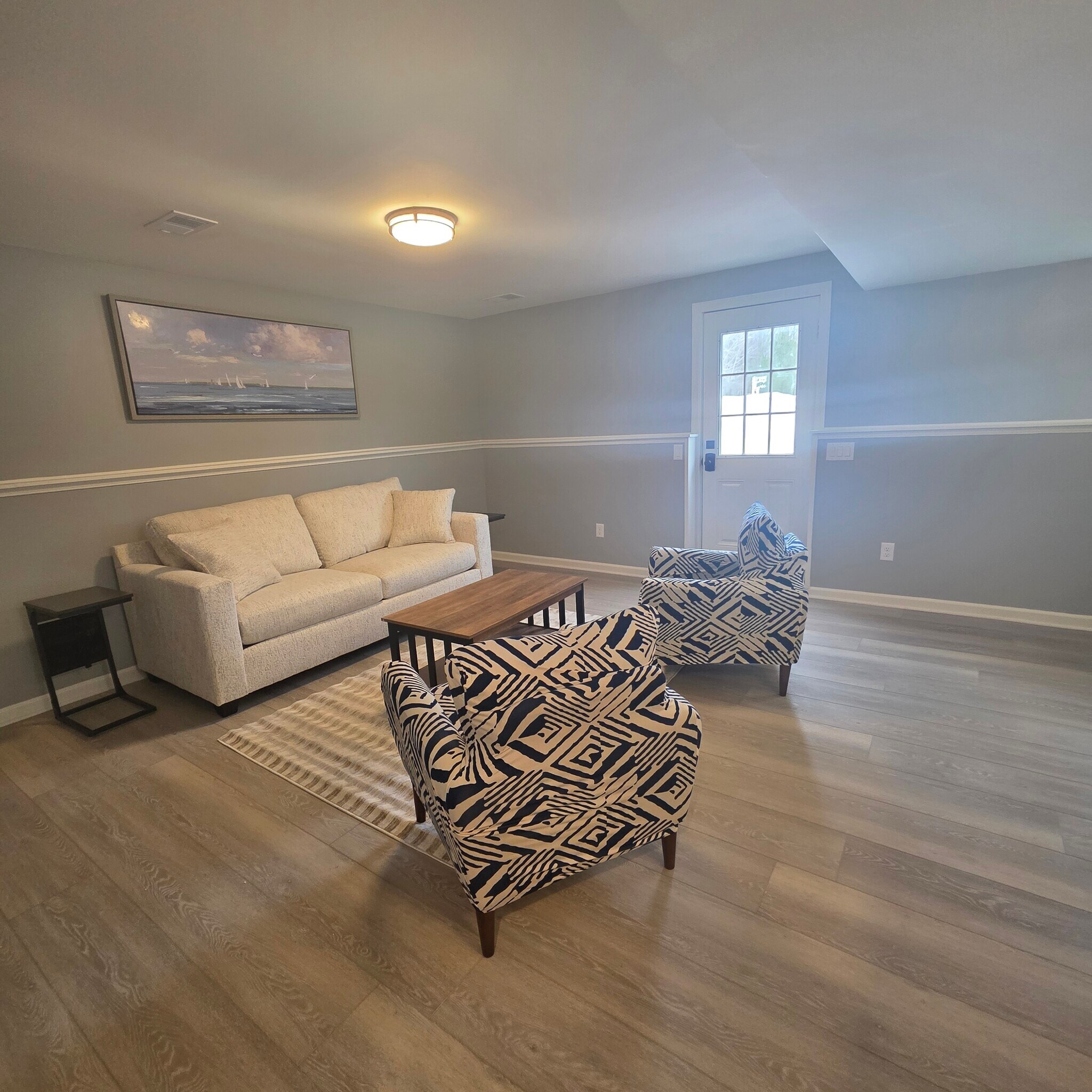 Living room - 3823 Leeside Ln