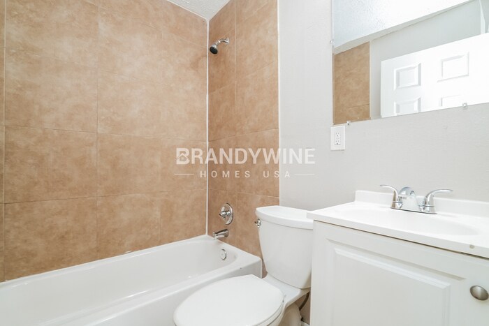 Building Photo - 11704 127th Ave N