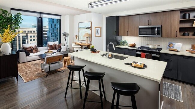 Building Photo - 1382 Peachtree St NE