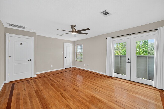 Building Photo - 3206 Arbor St